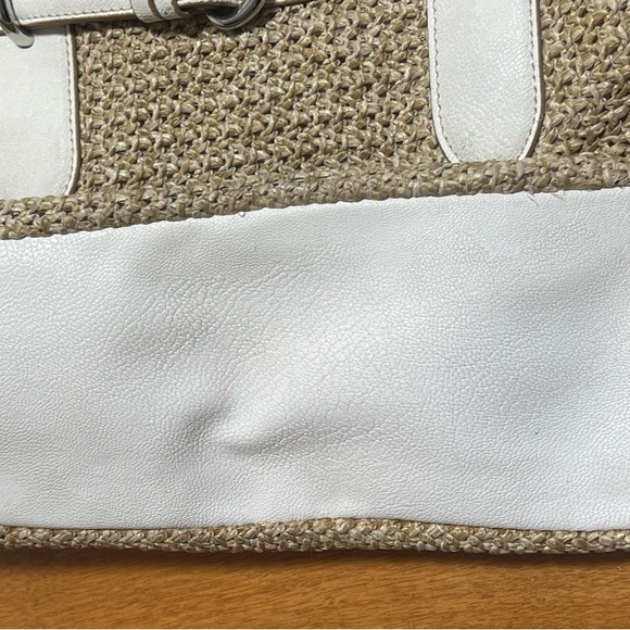 Dana Buchman Shoulder Bag Purse Tote Woven Straw and Faux Leather Summer Lined - Picture 9 of 9